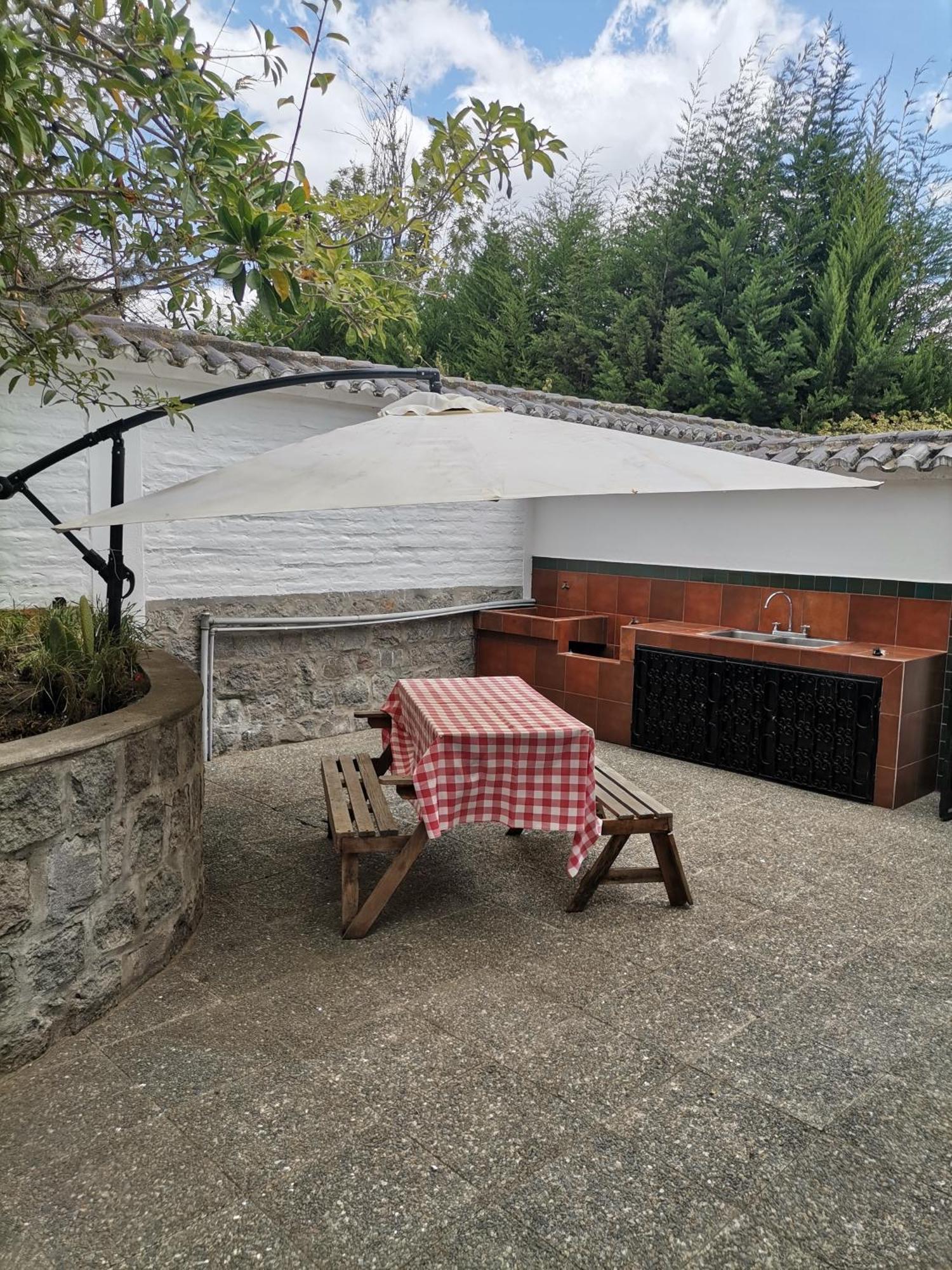 La Granja De Papa Alberto Puembo Exterior photo